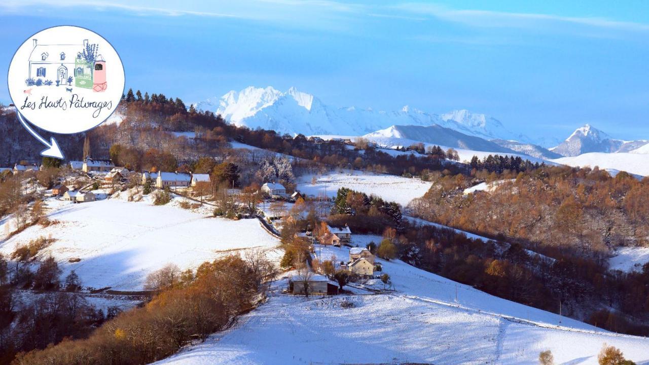Les Hauts Paturages Bed and Breakfast Ossun-ez-Angles Buitenkant foto